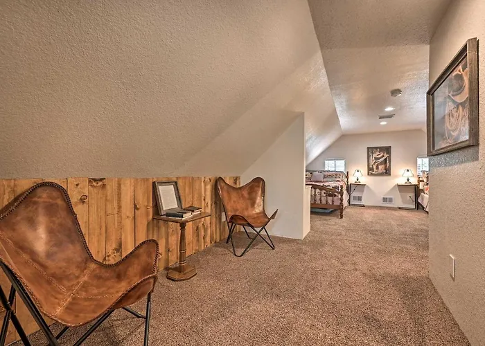 Hot Tub, Game Room: Dog-friendly Cabin! * Pine