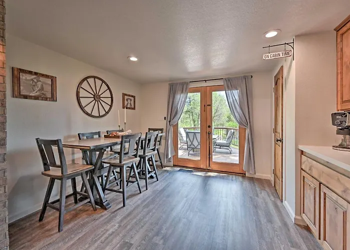 Holiday home Hot Tub, Game Room: Dog-friendly Cabin! Pine