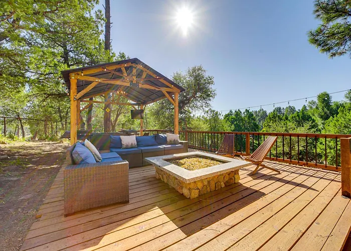 Hot Tub, Game Room: Dog-friendly Cabin!